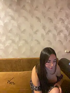 Nori_Blaze live cam on StripChat