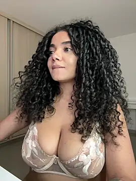 Curlyierr webcam