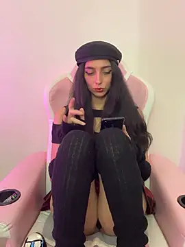 Felicia_smok3 webcam