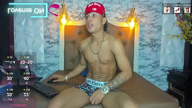 Damian-Lux live cam on StripChat