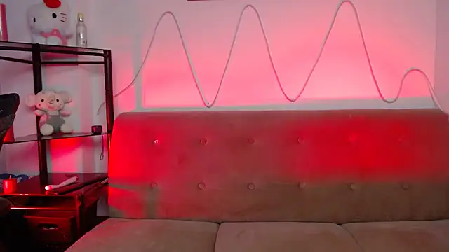 Snappy_girl live cam on StripChat