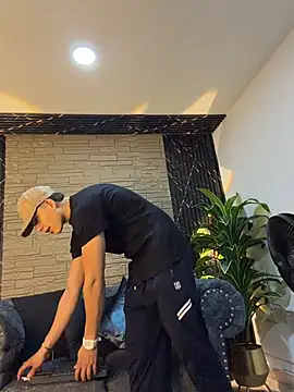 Lander_Cruz