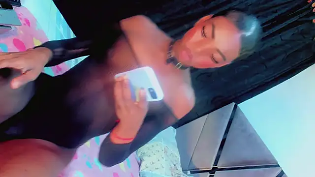 Keily_Tsx1