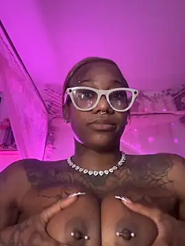 VixenCapri