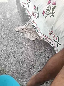 hothardfucker0 (Ask my age) - Nude me