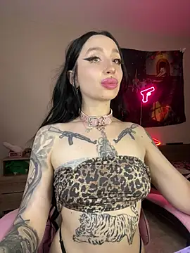 Molly__Moon