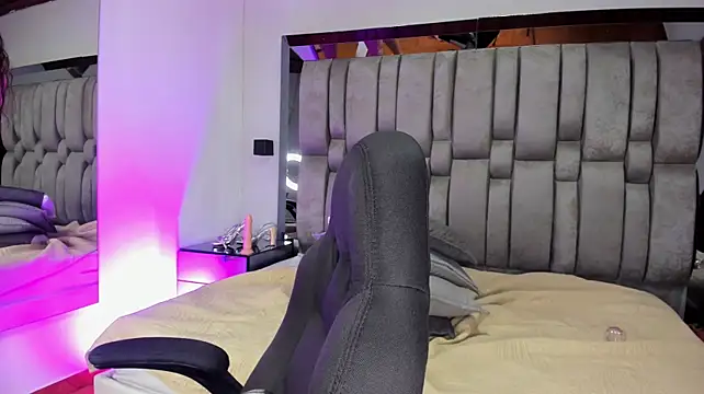 ScarlethFerrer webcam