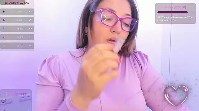 Naty_Mature_ live cam on StripChat