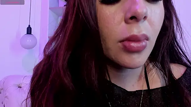 Sweet_bellaa_ webcam