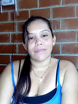 alexandra-queen2 webcam
