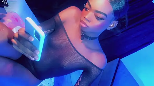Keily_Tsx1
