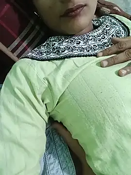 Hot-Nisha01 webcam
