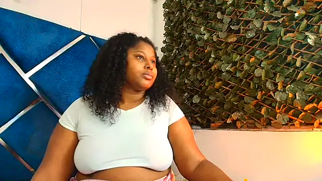 AlexaRousse4u webcam