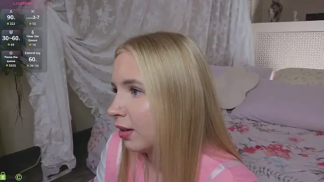 Linda__Bloom webcam