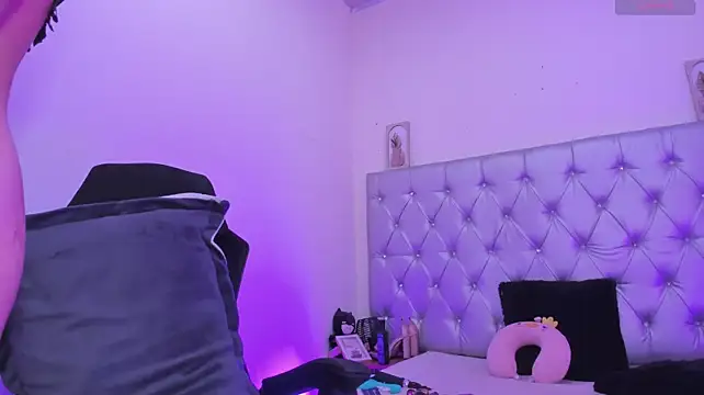 Sharonxt webcam
