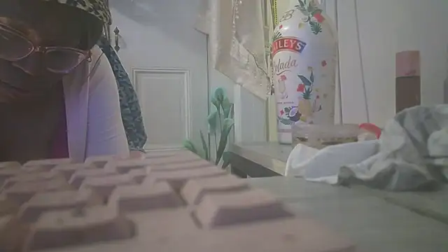 nastydianastrips