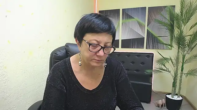 emilyl0ve's live room
