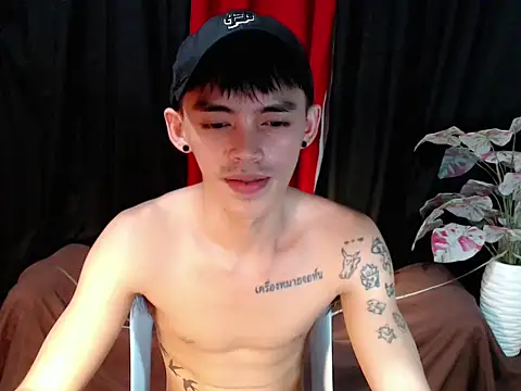 urhunky_boy webcam