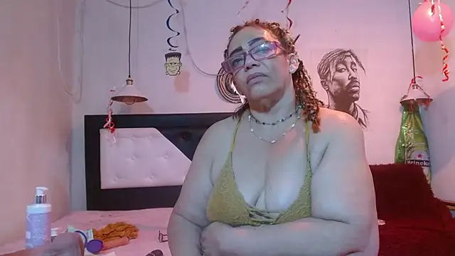 Sweet-Mommy-Milf