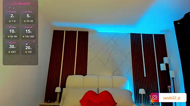 sarah_perez7