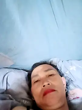 Lily-suny webcam