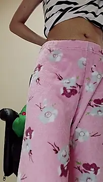WetVirginPussy