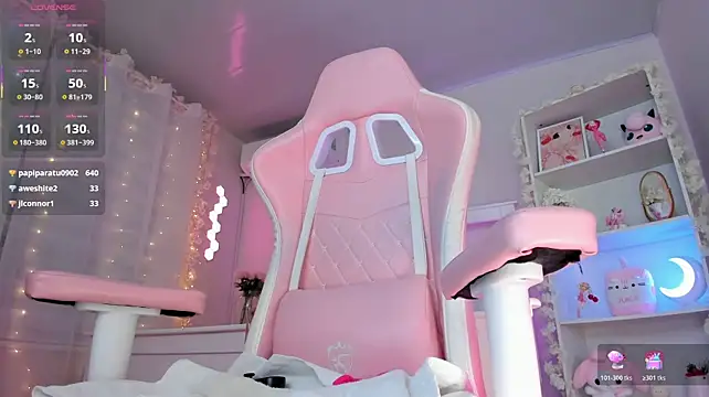 ely_cherry18 (F young) - Let's play with my little ass and my plu