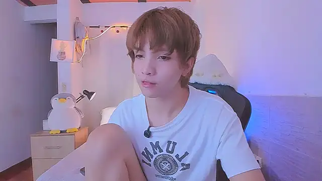 sweet_allan (M young) - jerk off 8 minutes