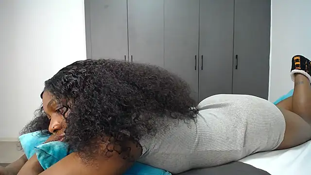 Pretty_Liya08 webcam