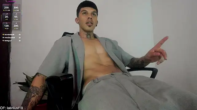 Savajelust live sex cam