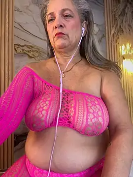 misevie (F mature) - tie tits 2 min