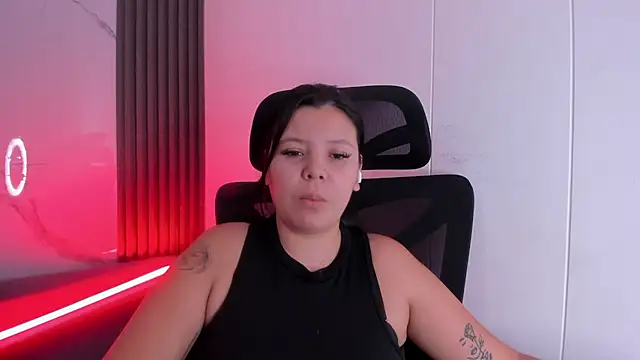alondraevans (F young) - RUB MY PUSSY AND SHOW BOOBS