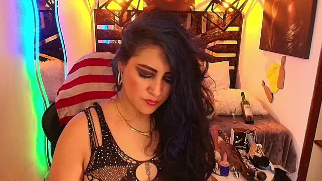 scarleth_blue live cam on StripChat