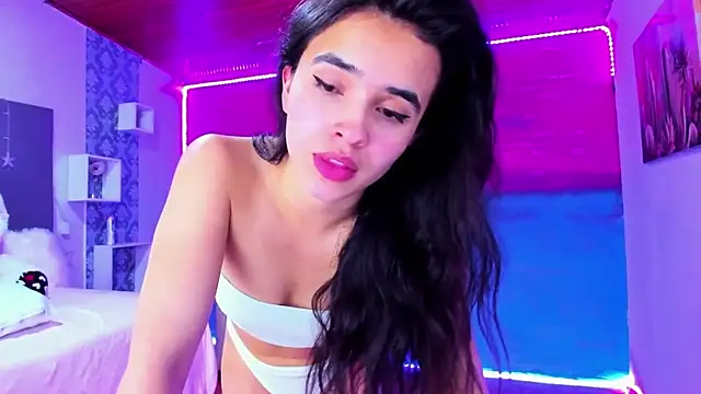 salfetkaa live cam on StripChat