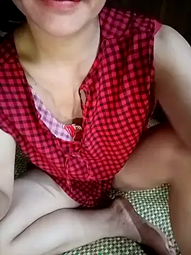 Linkk-2k live cam on StripChat