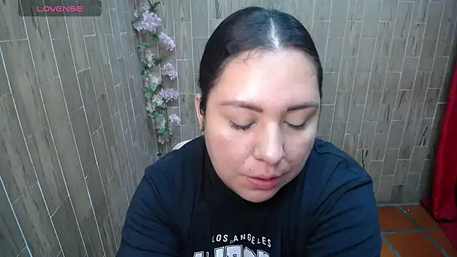 solyeria live cam on StripChat