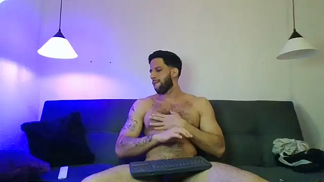 Karim_mansur webcam