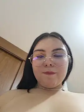 Julieth85_ webcam