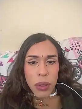 pretty_ariiel webcam