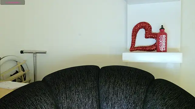 eva_sin18 live sex cam