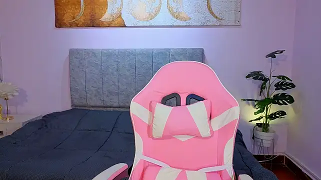 clara_evanss
