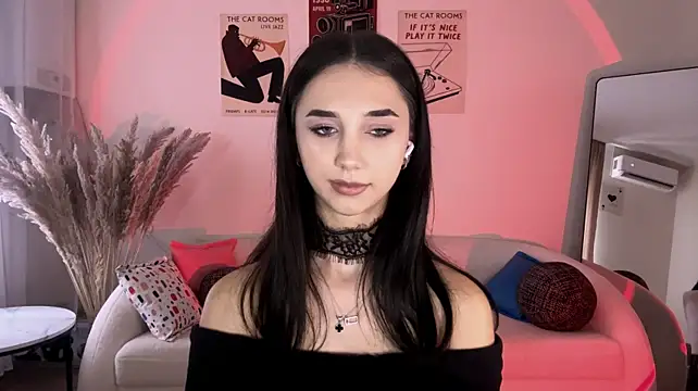LinaMour webcam