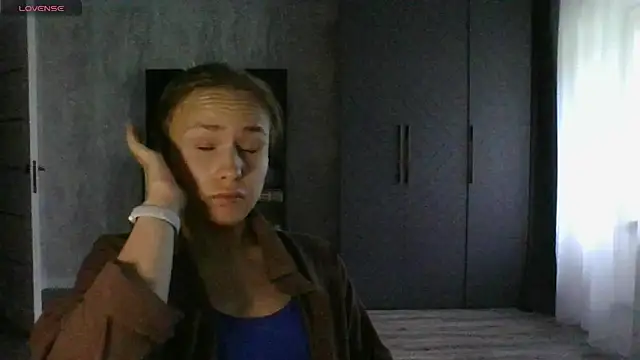 Annie_Cohn