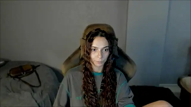 AnnaDolll live cam on StripChat
