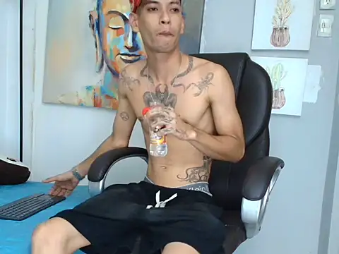 connor_launther_ live cam on StripChat