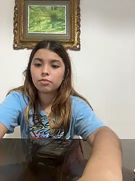 baddieasiantv webcam