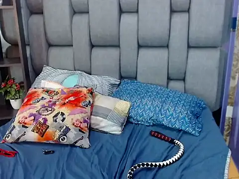 Amy_Blair__ live cam preview