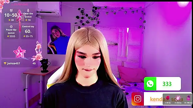 Sophiaa_doll_