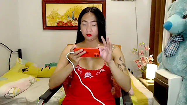 LovelyQueen69 webcam