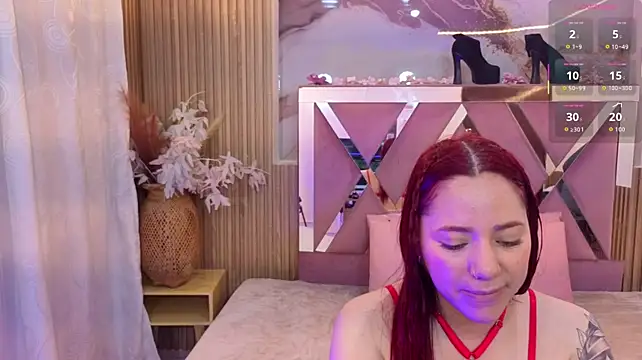 ANNE_TAY1 webcam